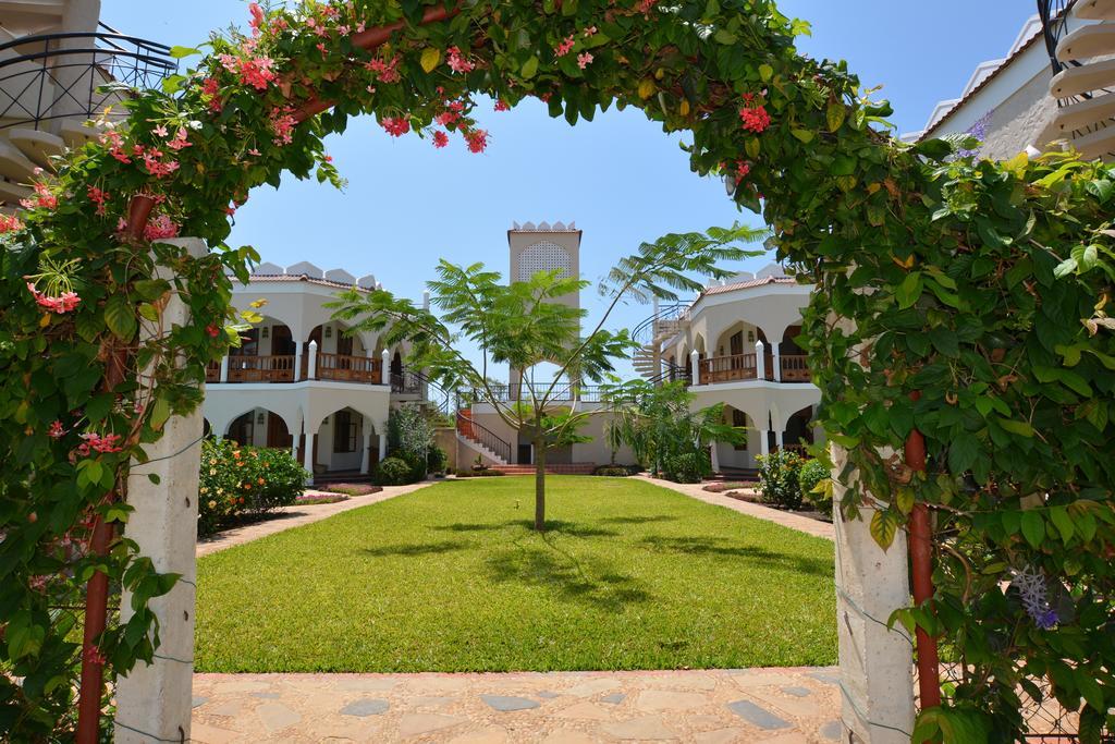 شقة Diani Pearl شاطئ دياني الغرفة الصورة